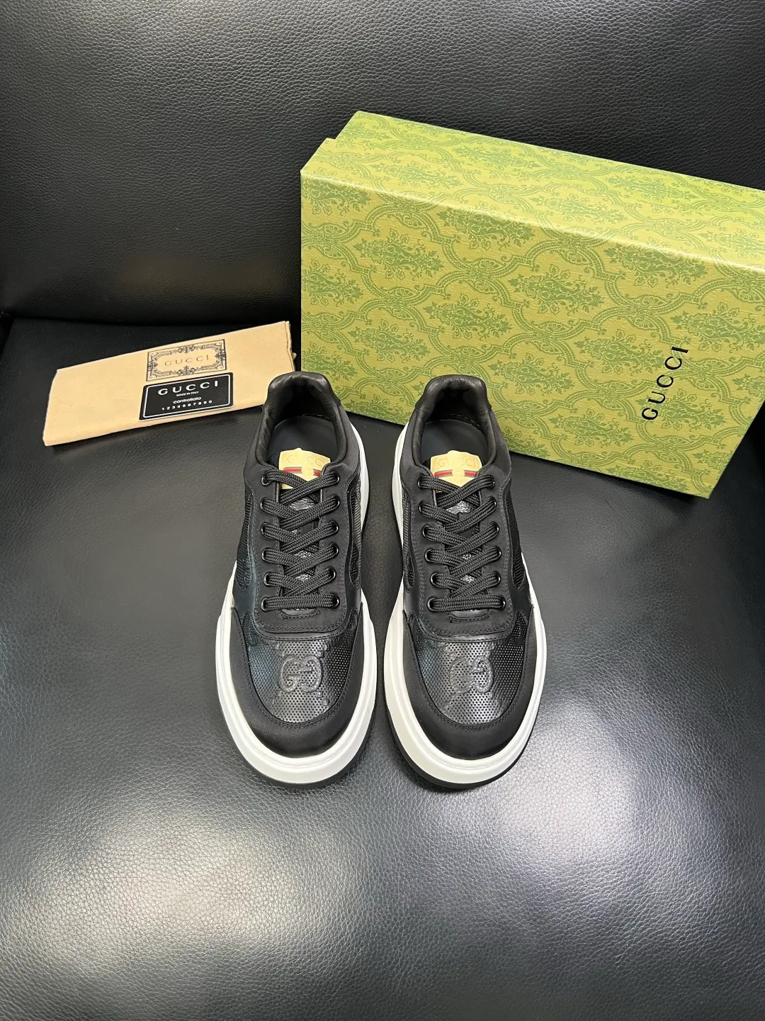 Men's shoes 💰840 Gucci high quality top crafts Gucci counter new original factory configuration, imported cowhide fabric from Italy, imported cowhide lining, breathable and comfortable, sole: original factory special supply original sole super comfortable, original factory and single goods, welcome to compare, code number 38-44 (customized 45 46)